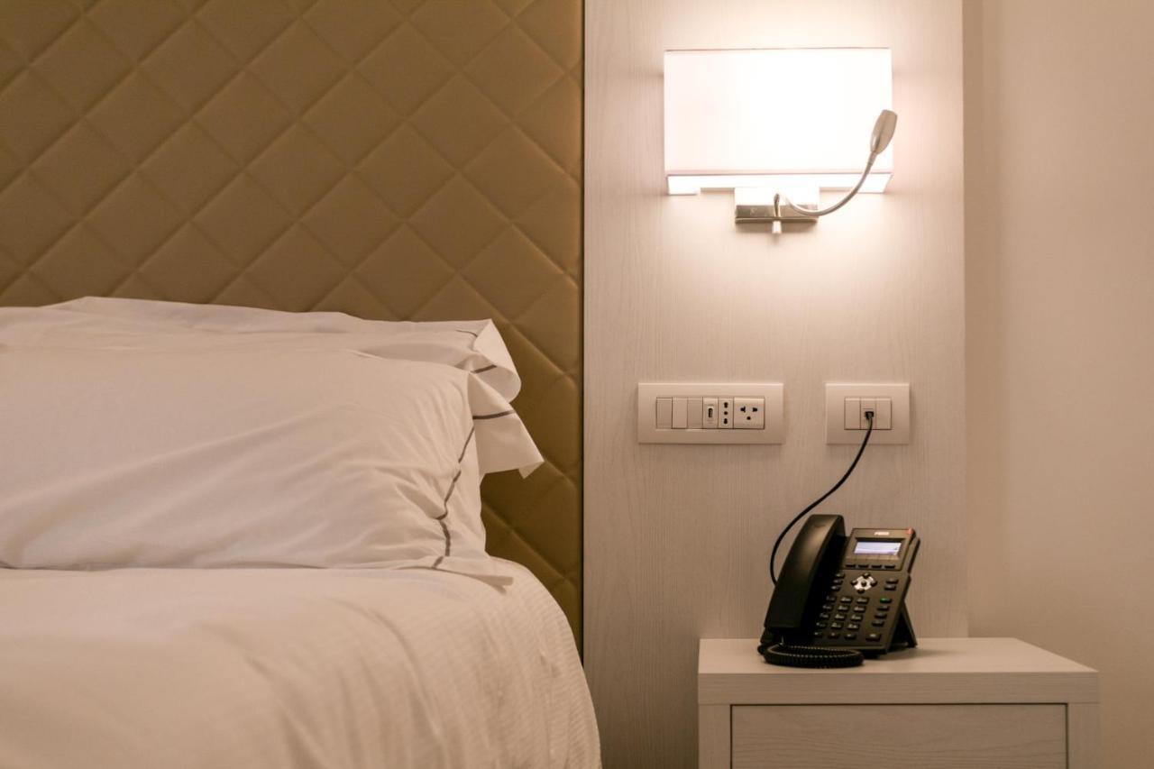 Hotel Moresco Санта-Тереза-Галлура Номер фото