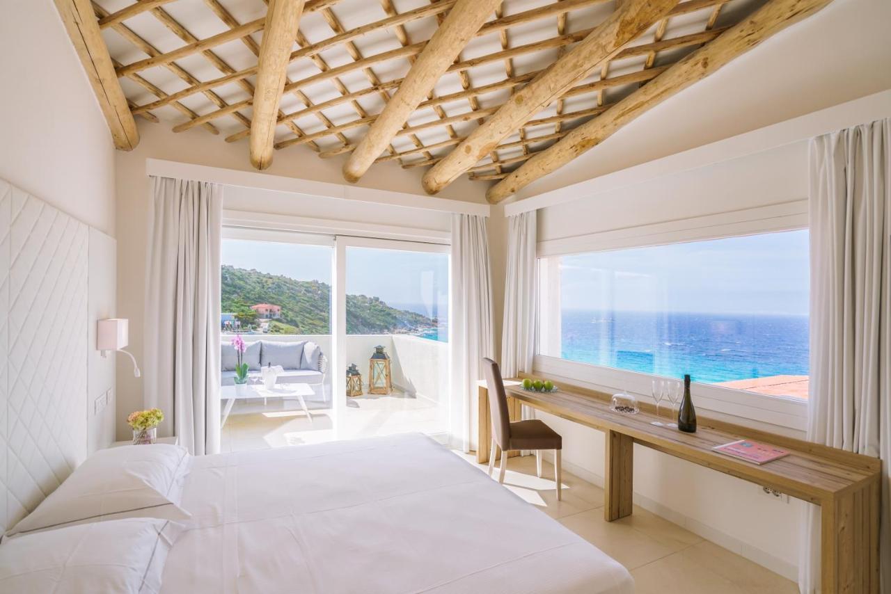 Hotel Moresco Санта-Тереза-Галлура Екстер'єр фото